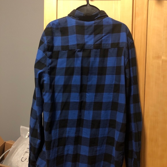 H&M Divided Flannel - Picture 2 of 4